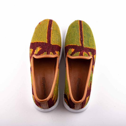 Ethnic Man Slip-On Shoes Crafted From Handmade Kilim and Real Leather Size 9 Base Width: 10,5 cm - Base Length: 31,5 cm