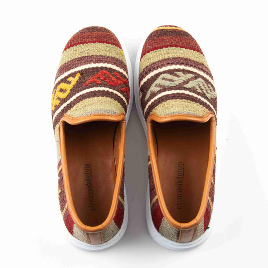 Ethnic Man Slip-On Shoes Crafted From Handmade Kilim and Real Leather Size 8 Base Width: 9,5 cm - Base Length: 29,5 cm