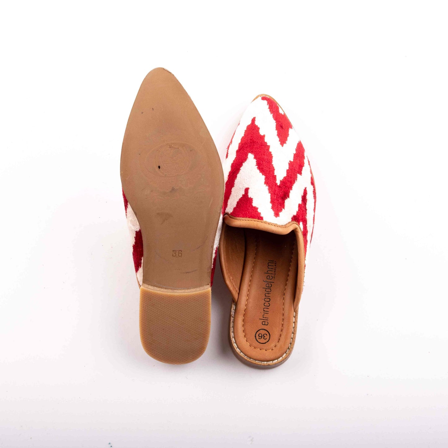 Ethnic Woman Pointed Toe Slipper Crafted From Handmade Velvet and Real Leather Size 5.5  Base Width: 7,5 cm - Base Length: 25.5 cm - Heel:1.5 cm