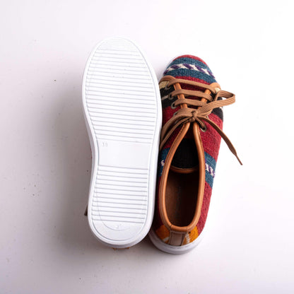 Ethnic Woman Slip-On Shoes Crafted From Handmade Kilim and Real Leather Size 8.5 Base Width: 8,5 cm - Base Length: 26 cm