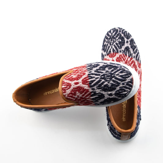 Ethnic Woman Slip-On Shoes Crafted From Handmade Kilim and Real Leather Size 9 Base Width: 10 cm - Base Length: 28,5 cm