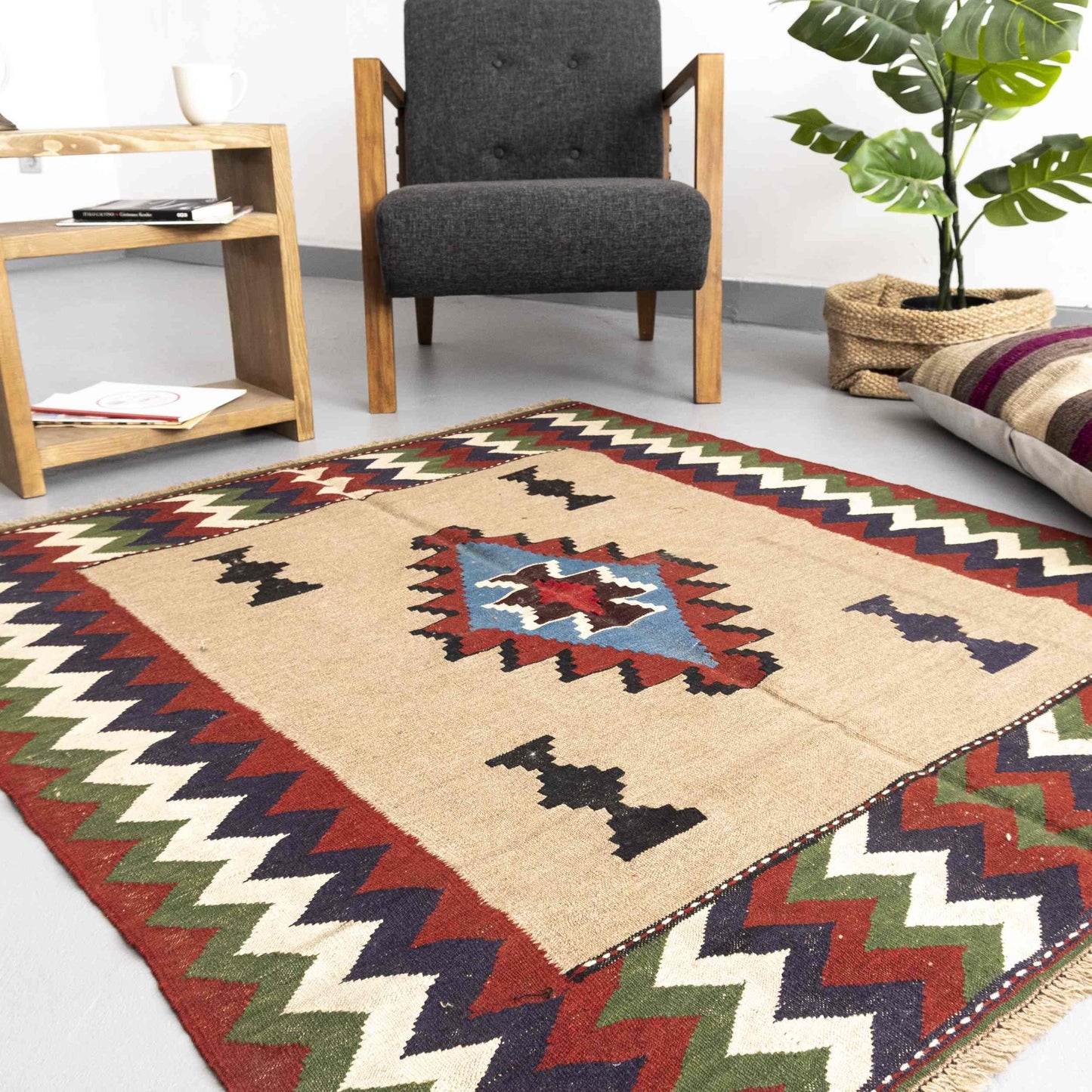 Oriental Kilim Anatolian Handmade Wool On Wool 126 X 145 Cm - 4' 2'' X 4' 10'' Stone C009 ER01