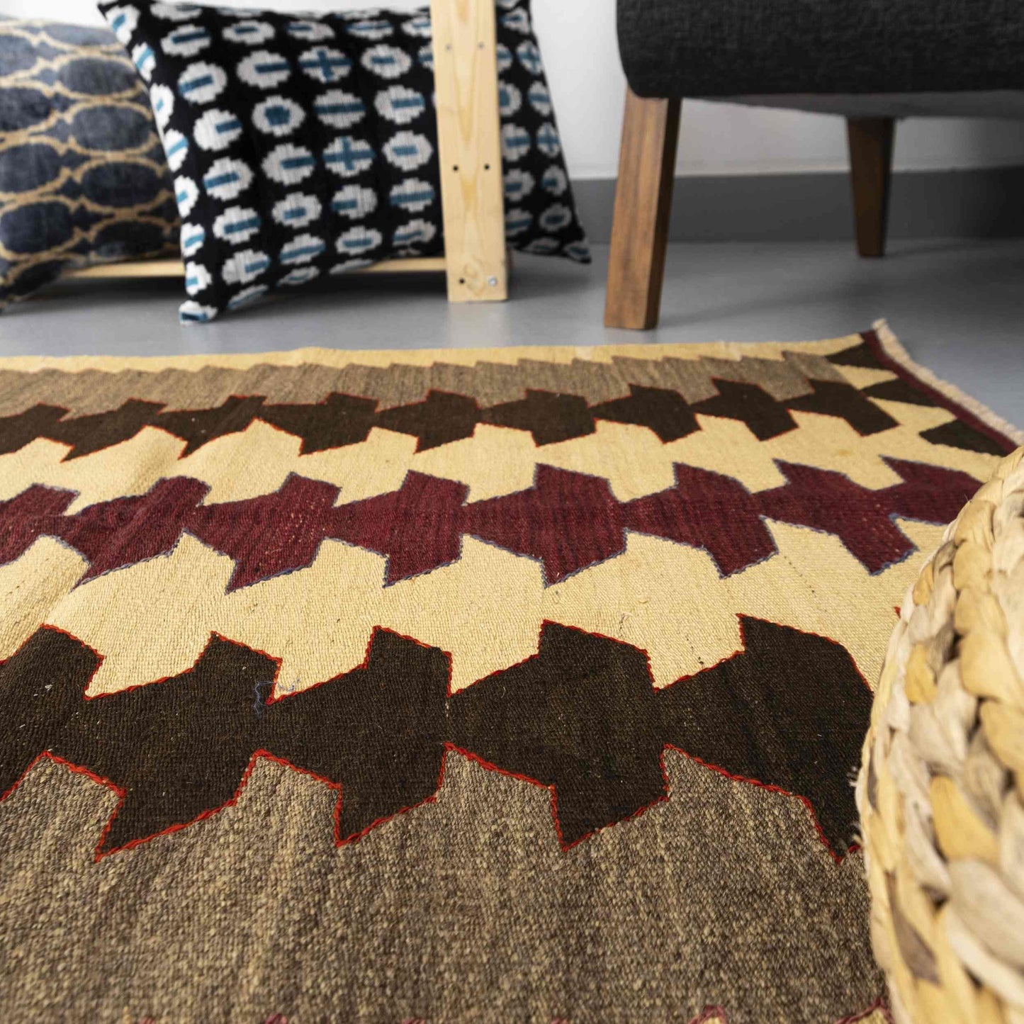 Oriental Kilim Anatolian Handmade Wool On Wool 89 x 111 Cm - 3' x 3' 8'' Brown C005 ER01