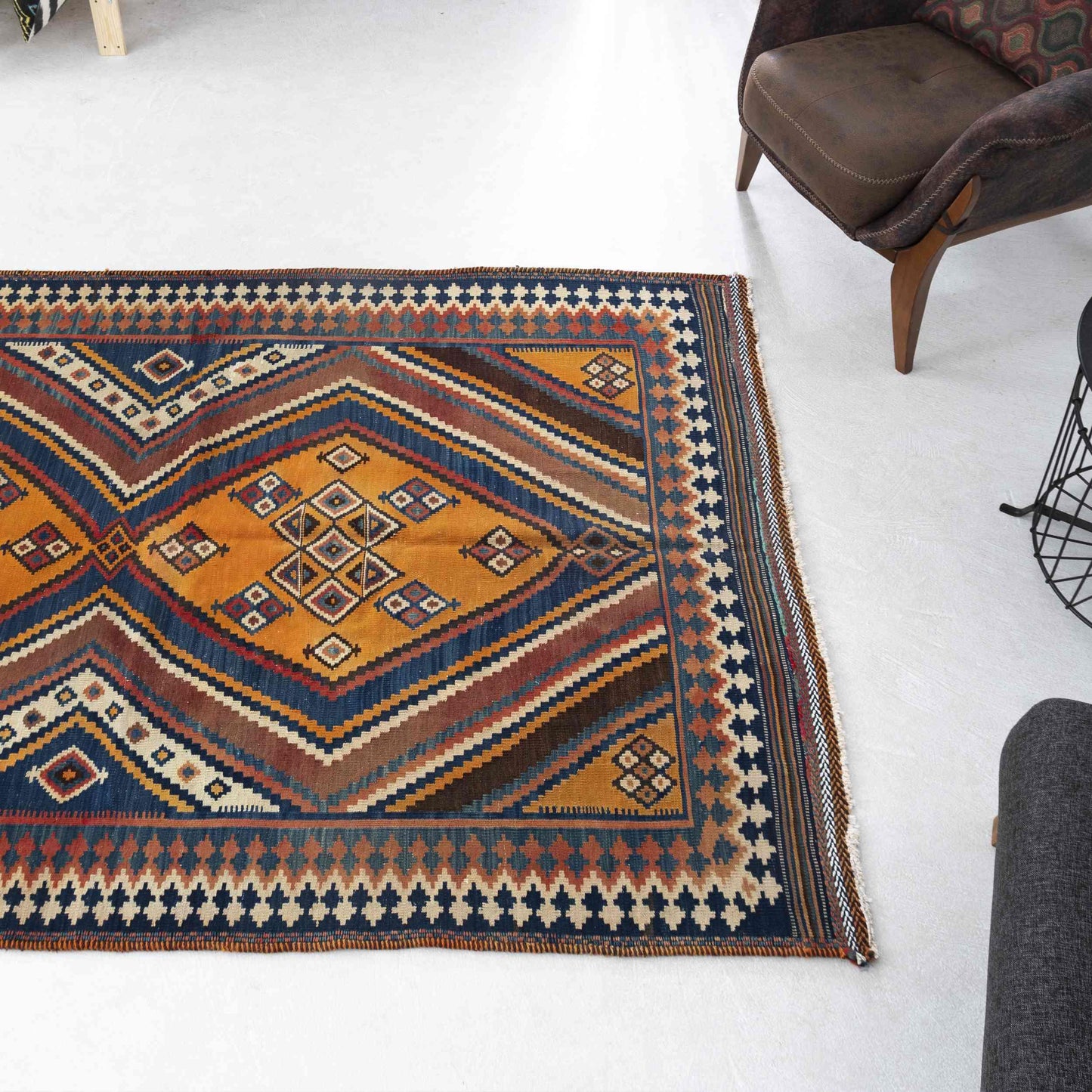 Oriental Kilim Shıraz Handmade Wool On Wool 157 x 235 Cm - 5' 2'' x 7' 9'' Orange C011 ER12