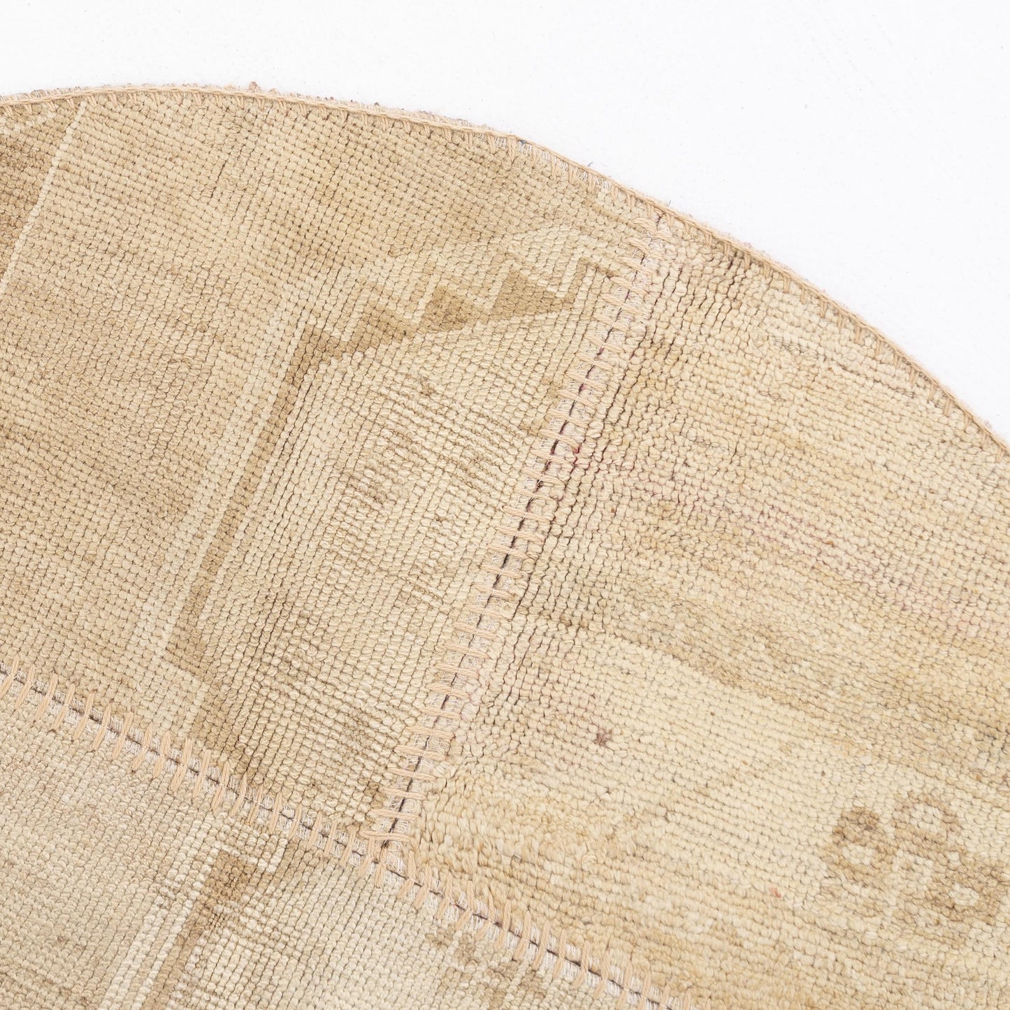 Alfombra redonda oriental de patchwork anudada a mano de lana sobre lana 114 x 117 cm – 3' 9'' x 3' 11'' Arena C007 ER01