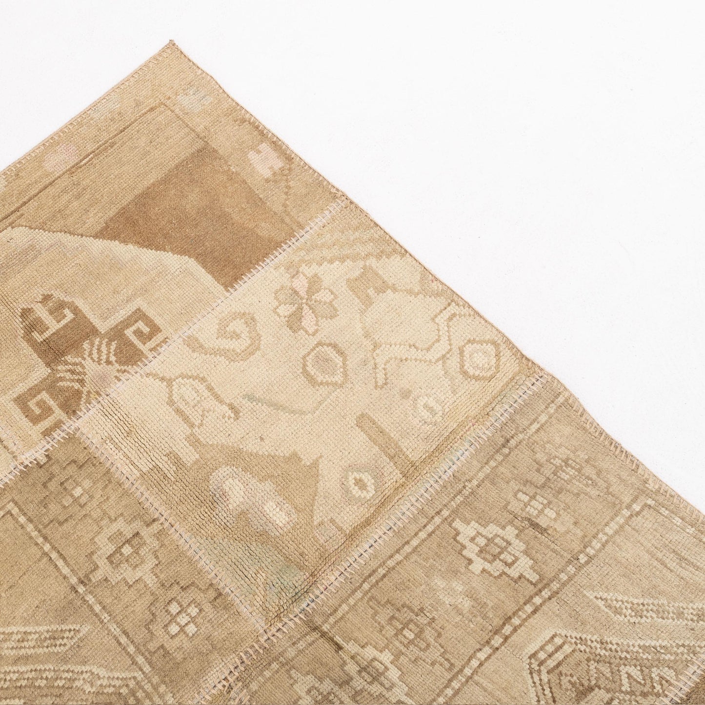 Oriental Rug Patchwork Hand Knotted Wool On Wool 168 x 244 Cm – 5' 7'' x 8' 1'' Sand C007 ER12