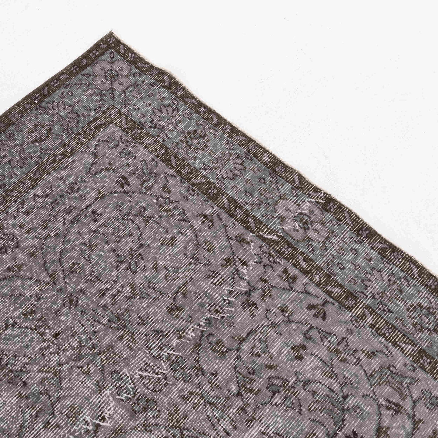 Oriental Rug Vintage Hand Knotted Wool On Cotton 140 x 251 Cm - 4' 8'' x 8' 3'' Pink C004 ER12