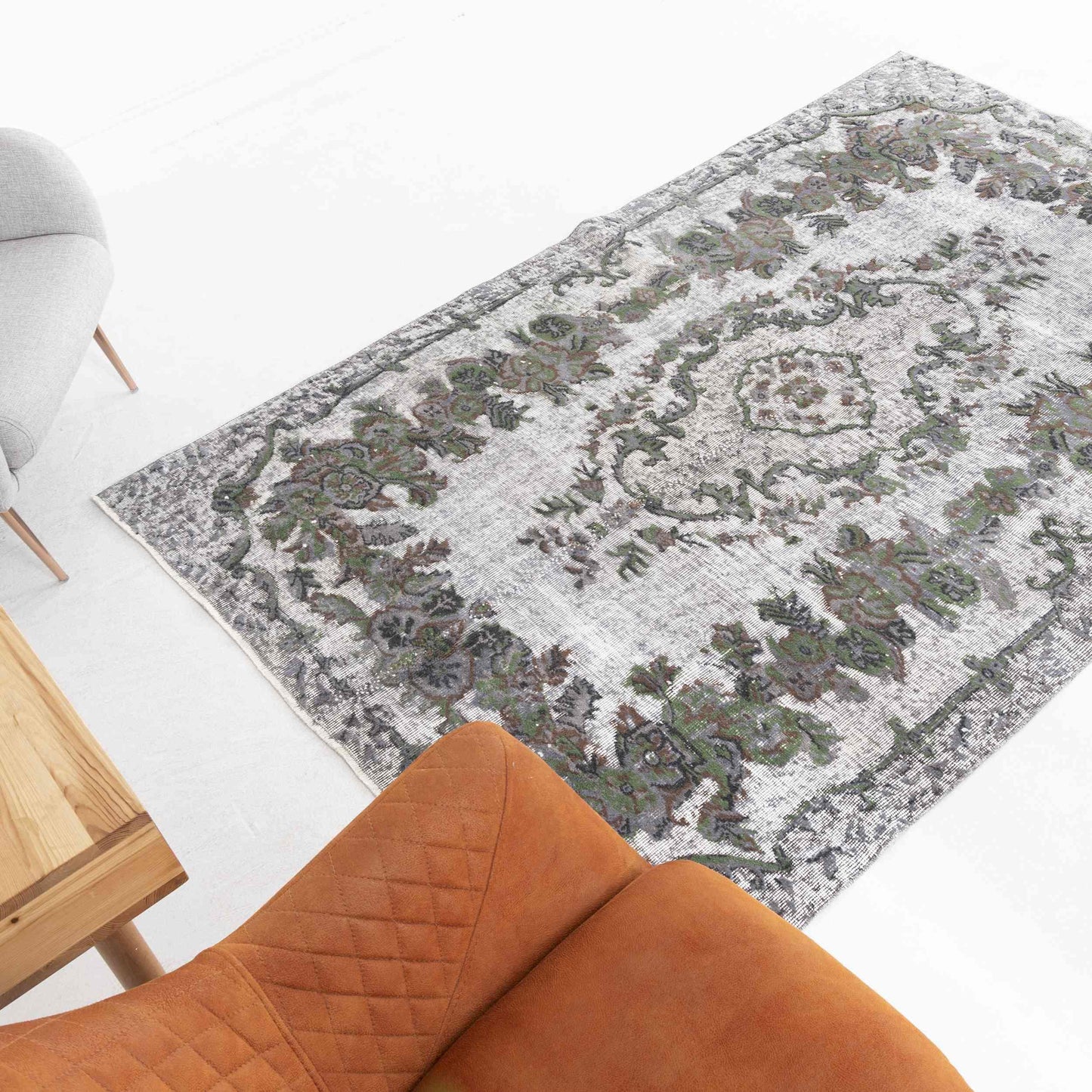 Oriental Rug Vintage Hand Knotted Wool On Cotton 163 x 233 Cm - 5' 5'' x 7' 8'' Grey C008 ER12