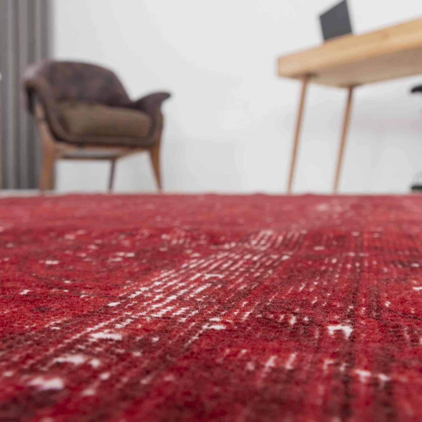 Oriental Rug Vintage Hand Knotted Wool On Cotton 167 x 266 Cm - 5' 6'' x 8' 9'' Red C014 ER12