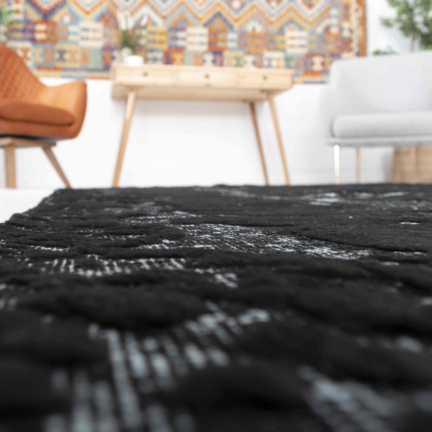 Oriental Rug Vintage Hand Knotted Wool On Cotton 170 x 282 Cm - 5' 7'' x 9' 4'' Black C002 ER12