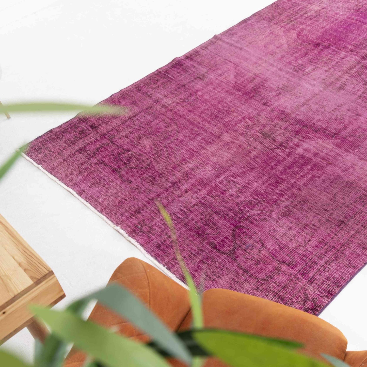 Oriental Rug Vintage Hand Knotted Wool On Cotton 176 x 260 Cm - 5' 10'' x 8' 7'' Pink C004 ER12