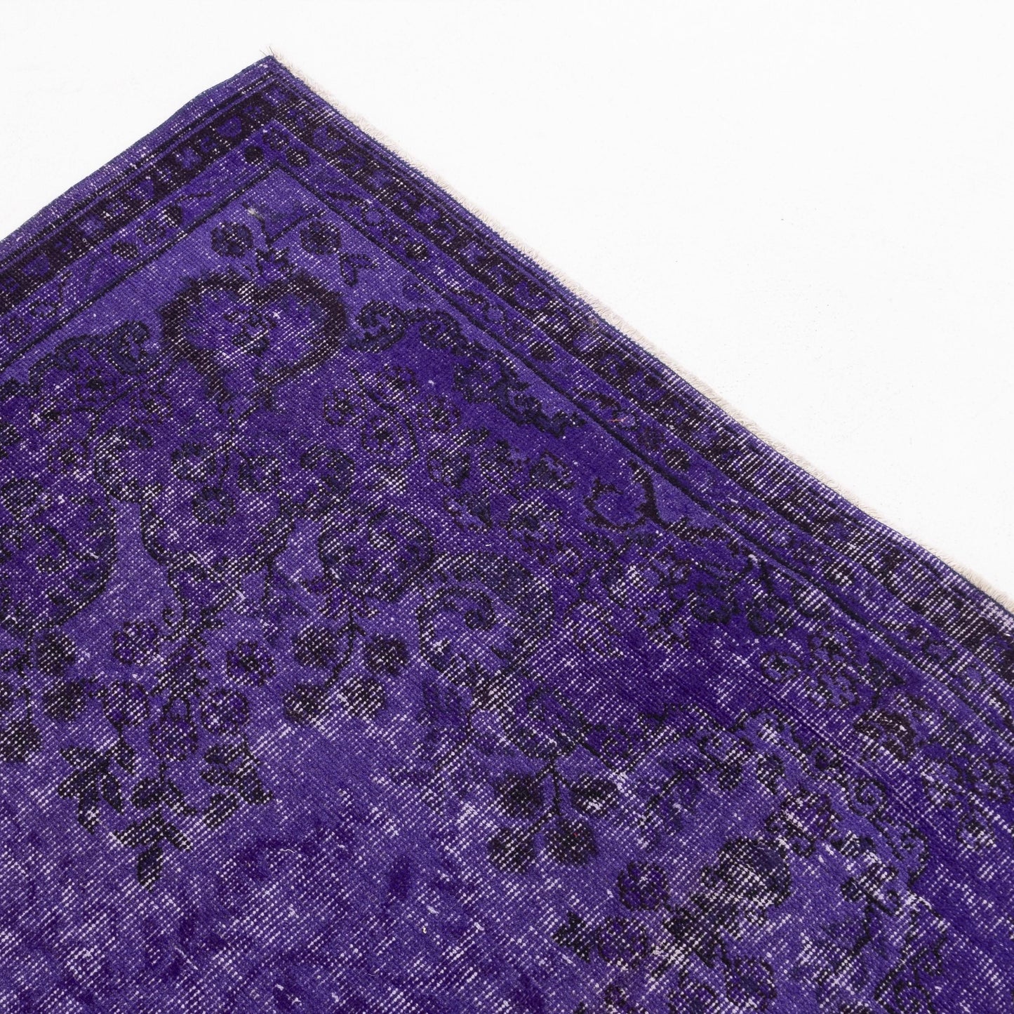 Oriental Rug Vintage Hand Knotted Wool On Cotton 183 x 292 Cm - 6' 1'' x 9' 7'' Purple C017 ER12