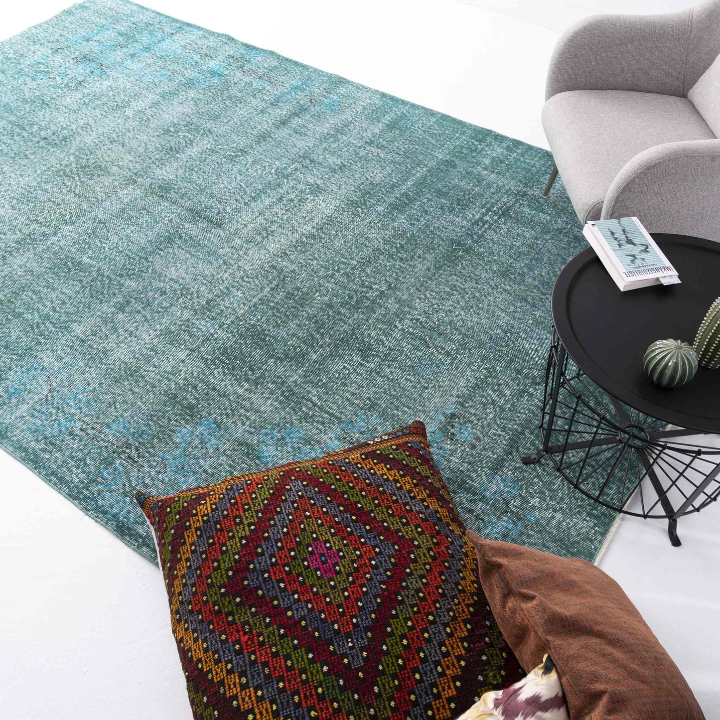 Oriental Rug Vintage Hand Knotted Wool On Cotton 207 x 314 Cm - 6' 10'' x 10' 4'' Green C015 ER23