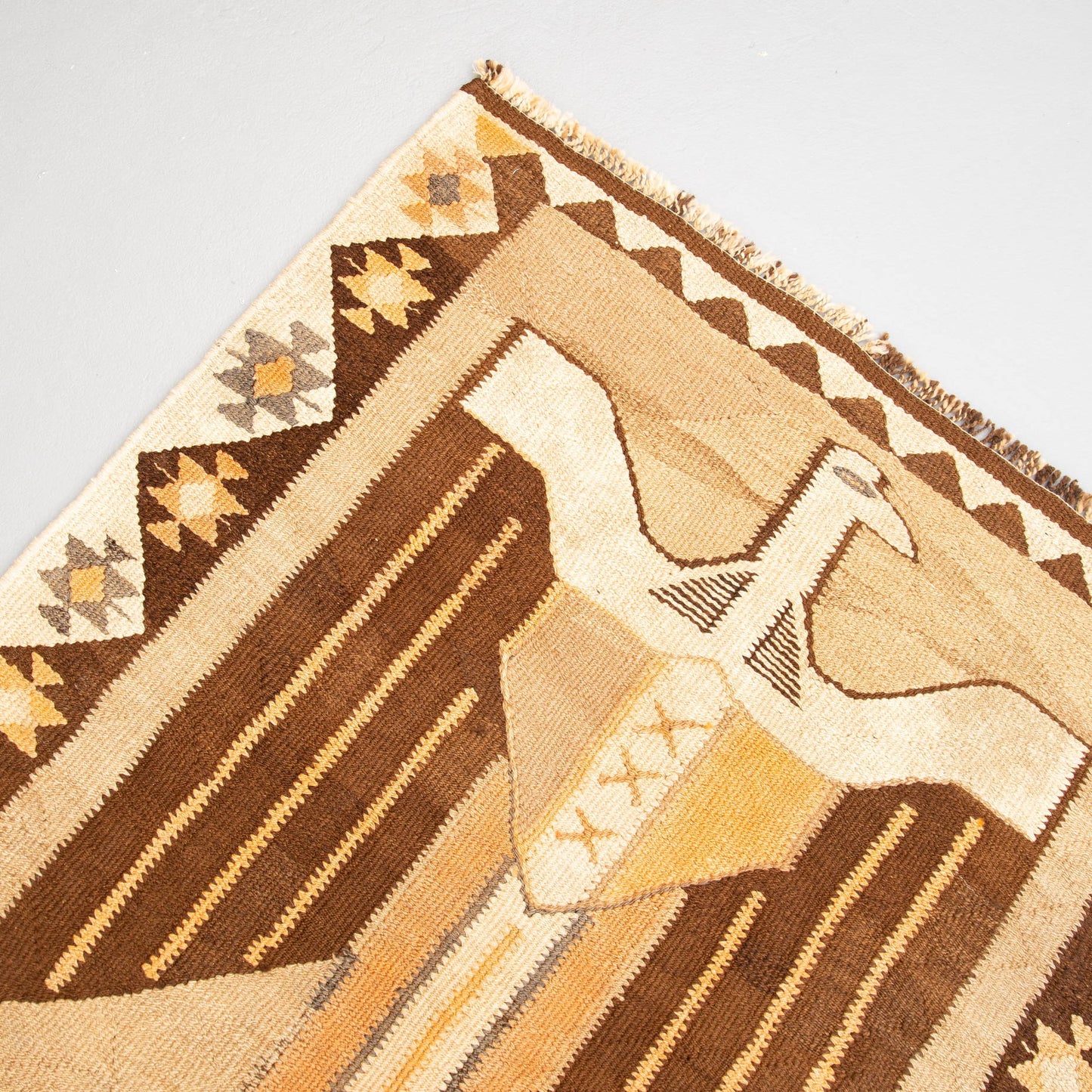 Kilim de alfombra turca oriental hecho a mano de lana sobre lana de Anatolia 349 X 103 cm - 11' 6'' X 3' 5'' Arena C007