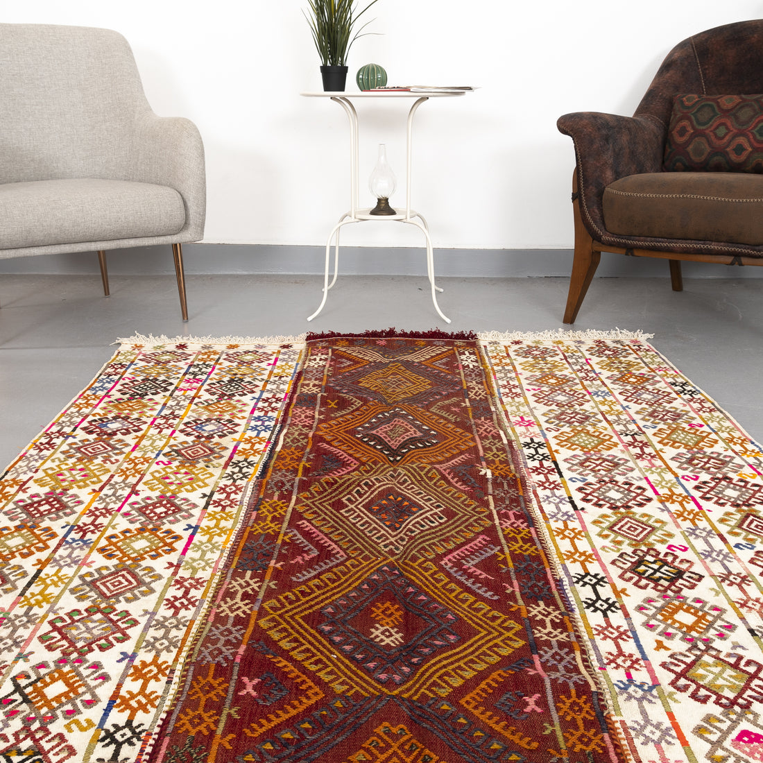 🌟 Discover the Magic of Handwoven Anatolian Vintage Rugs and Patchwork Rugs!
