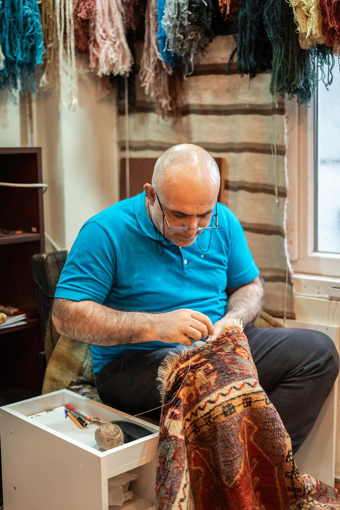 Repair and Restoration of Handmade Carpets: Reviving Tradition with Modern Touch