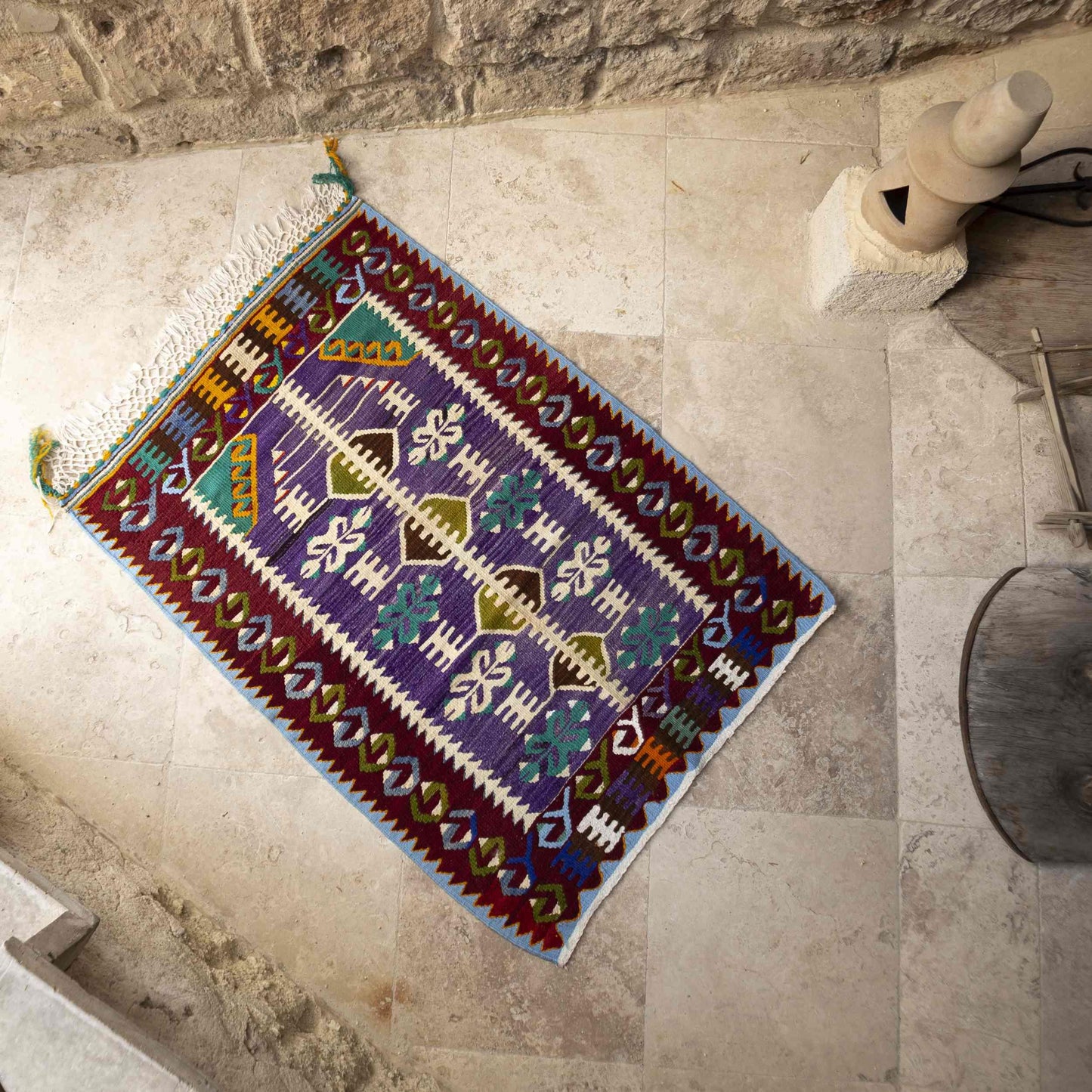 Kilim oriental de Anatolia, hecho a mano, de lana sobre lana, 82 x 110 cm, morado, C017 ER01