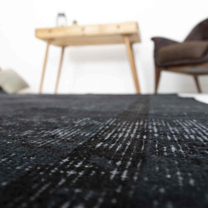 Oriental Rug Vintage Hand Knotted Wool On Cotton 153 x 244 Cm - 5' 1'' x 8' 1'' Black C002 ER12