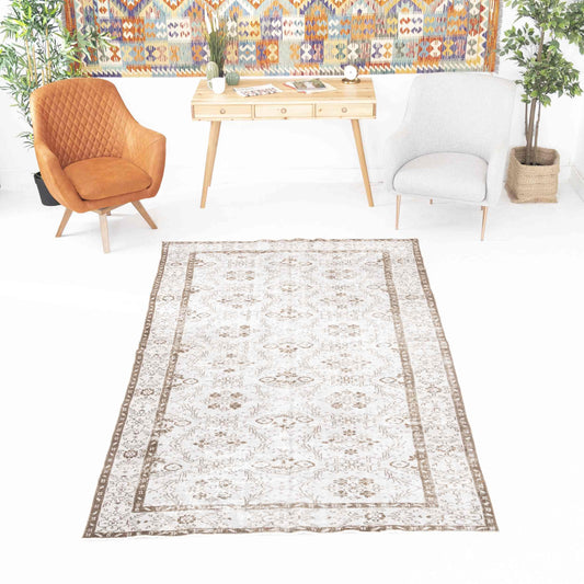 Oriental Rug Vintage Hand Knotted Wool On Cotton 159 x 273 Cm - 5' 3'' x 9' Sand C007 ER12