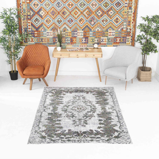 Oriental Rug Vintage Hand Knotted Wool On Cotton 163 x 233 Cm - 5' 5'' x 7' 8'' Grey C008 ER12