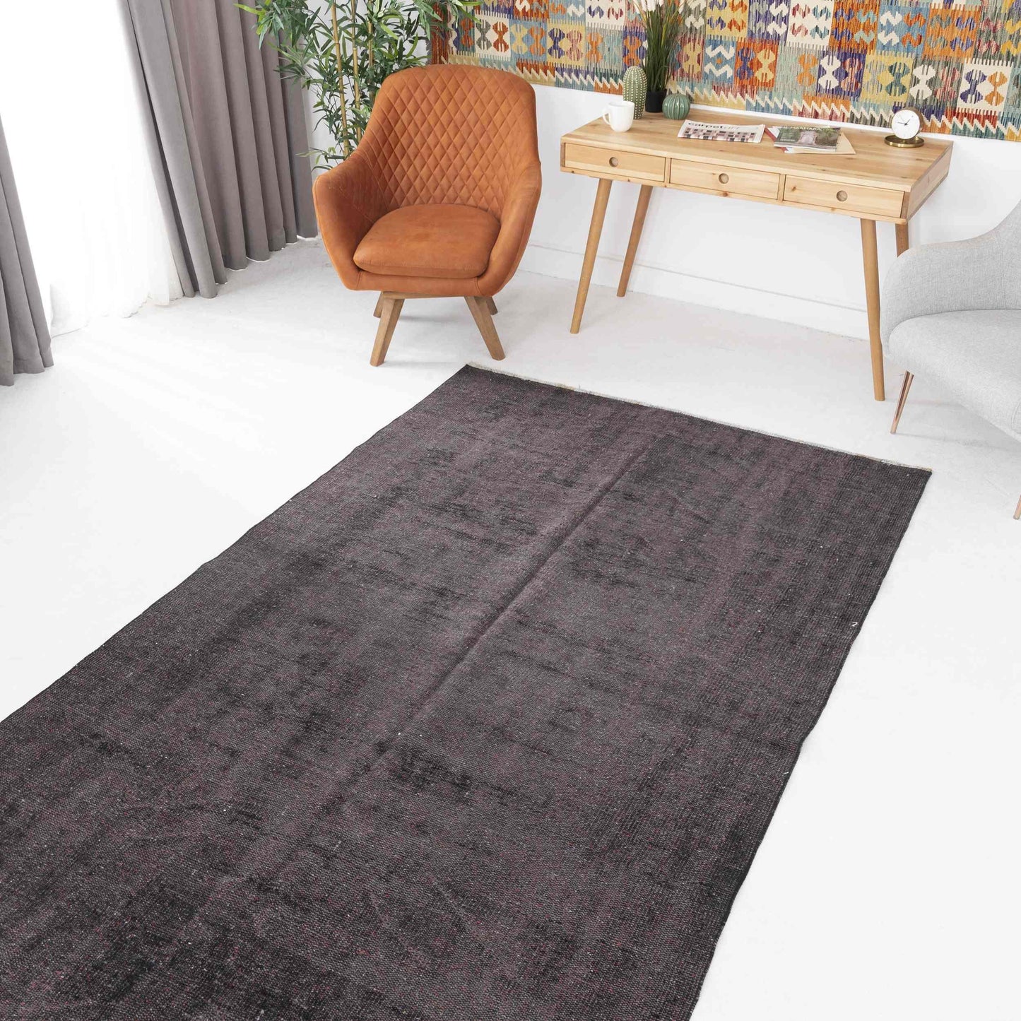 Oriental Rug Vintage Hand Knotted Wool On Cotton 165 x 270 Cm - 5' 5'' x 8' 11'' Black C002 ER12