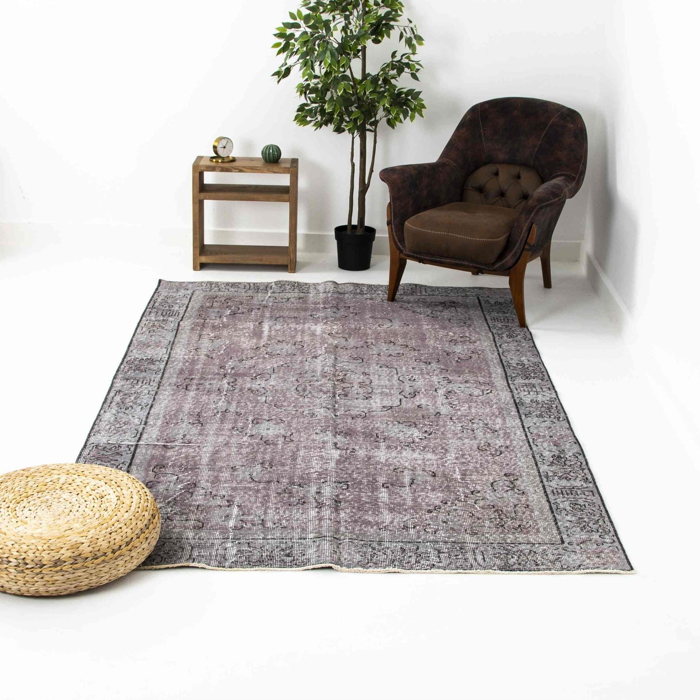 Oriental Rug Vintage Hand Knotted Wool On Cotton 170 x 263 Cm - 5' 7'' x 8' 8'' Pink C004 ER12