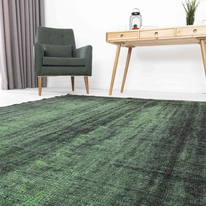 Oriental Rug Vintage Hand Knotted Wool On Cotton 171 x 293 Cm - 5' 8'' x 9' 8'' Green C001 ER12