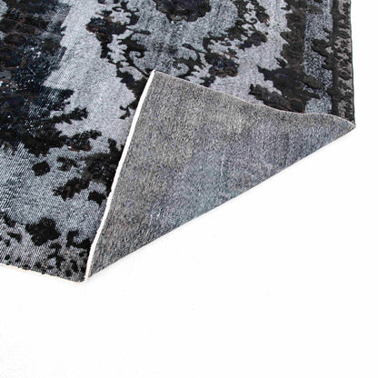 Oriental Rug Vintage Hand Knotted Wool On Cotton 177 x 268 Cm - 5' 10'' x 8' 10'' Black C002 ER12