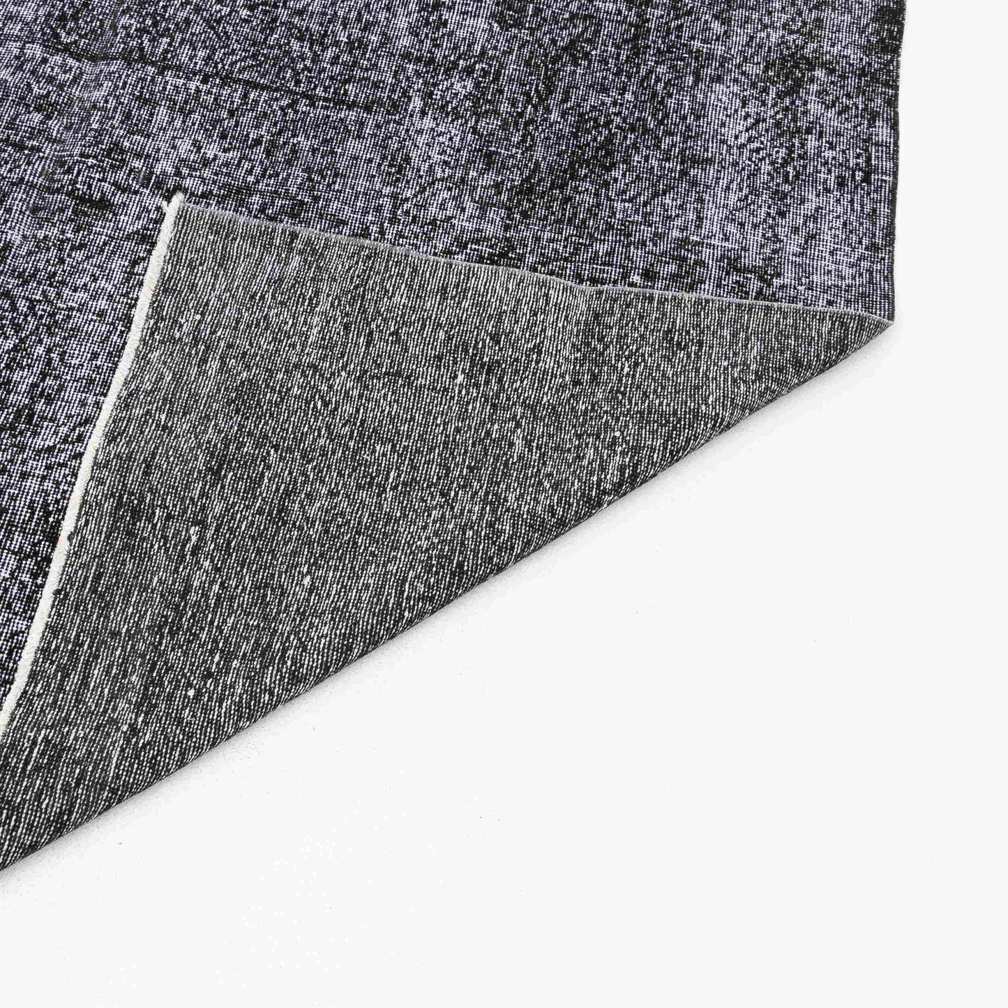 Oriental Rug Vintage Hand Knotted Wool On Cotton 192 x 306 Cm - 6' 4'' x 10' 1'' Black C002 ER23